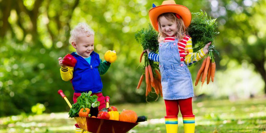 Jardiner avec ses enfants