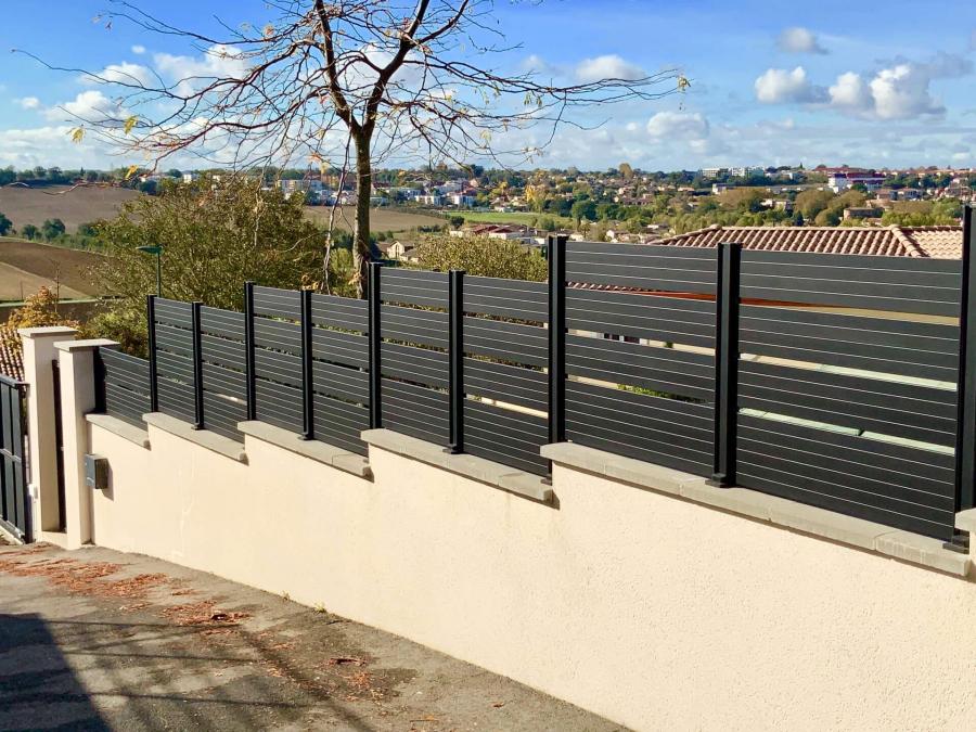 Clôture en aluminium : guide d'installation complet